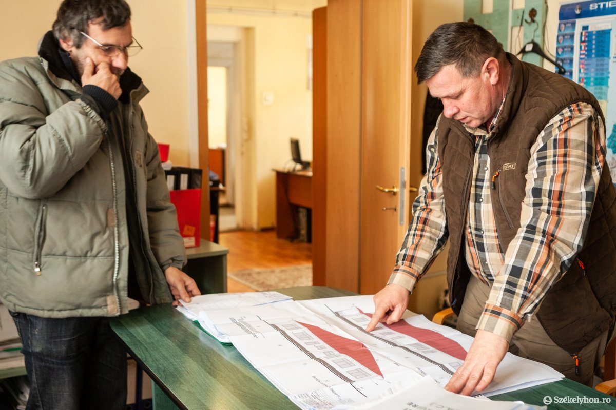 &bullet;  Fotó: Erdély Bálint Előd