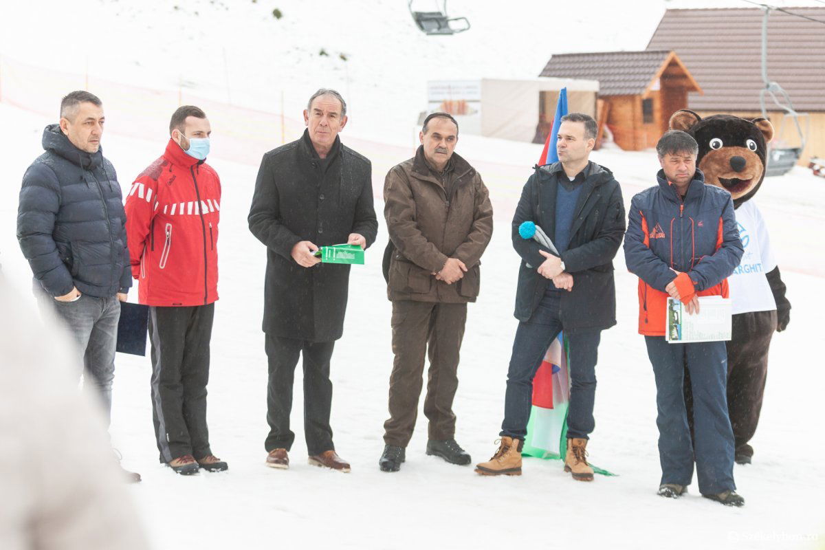 &bullet;  Fotó: Erdély Bálint Előd