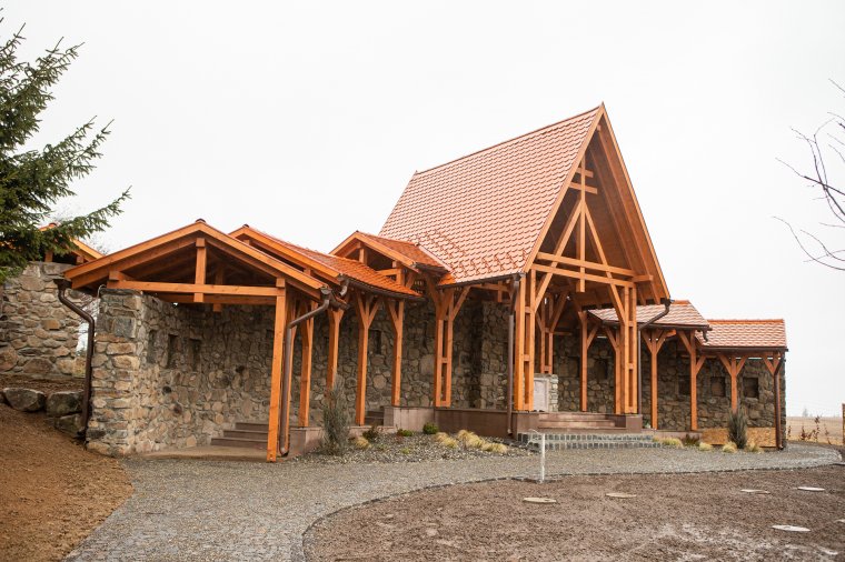 Búcsújáró jogot is kaphat a Nyúlád-tetőn épülő oltár