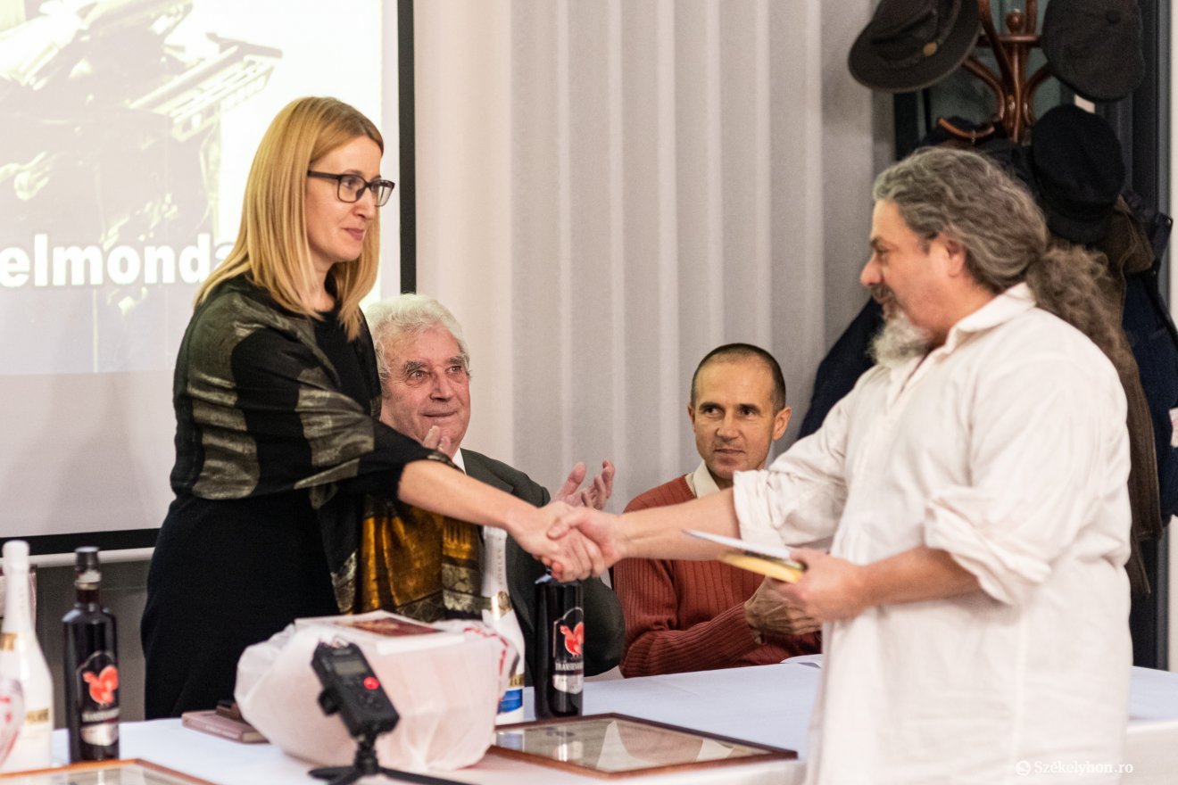 •  Fotó: Erdély Bálint Előd