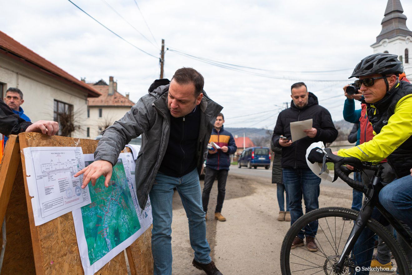 •  Fotó: Erdély Bálint Előd