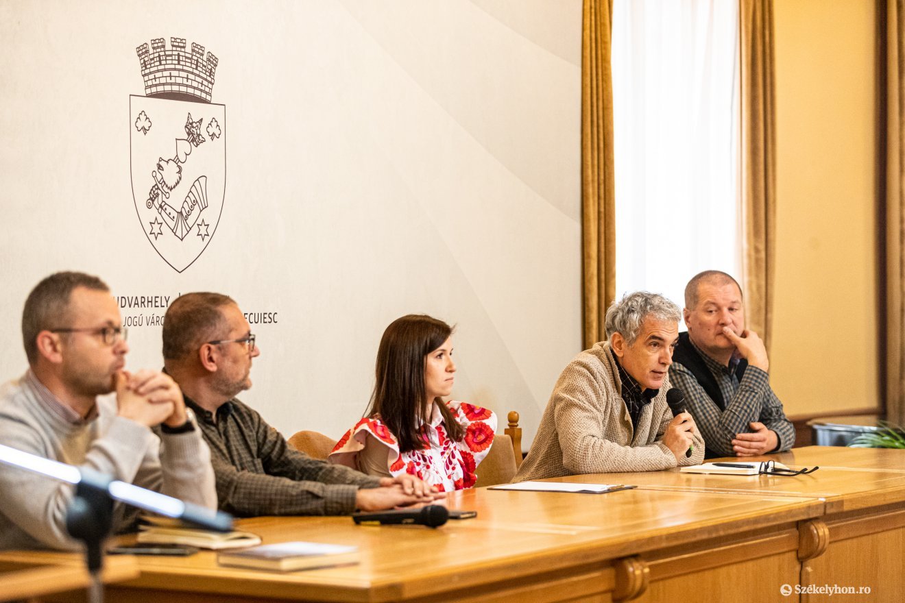 •  Fotó: Erdély Bálint Előd