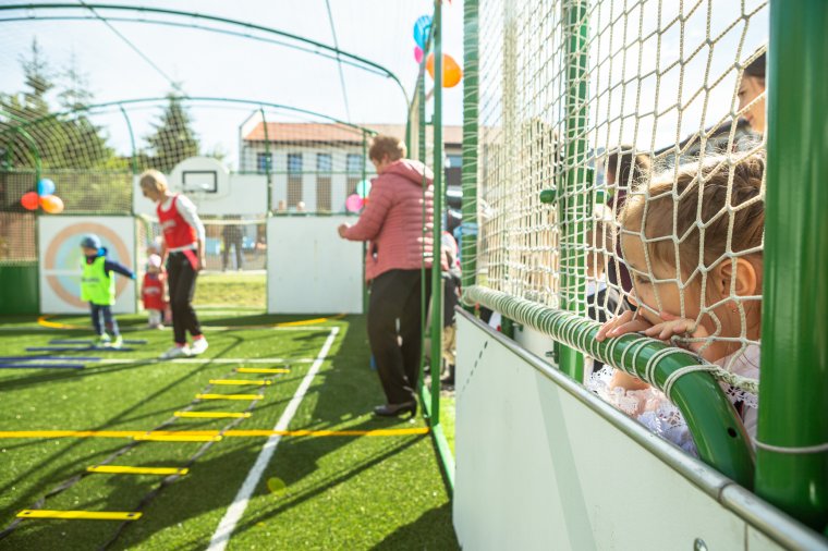 Magyar fejlesztésű sportpálya Kápolnásfaluban