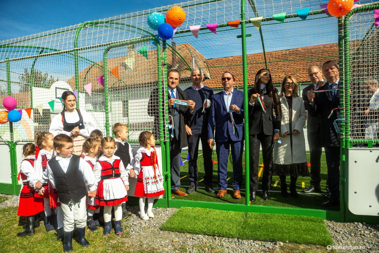 •  Fotó: Erdély Bálint Előd