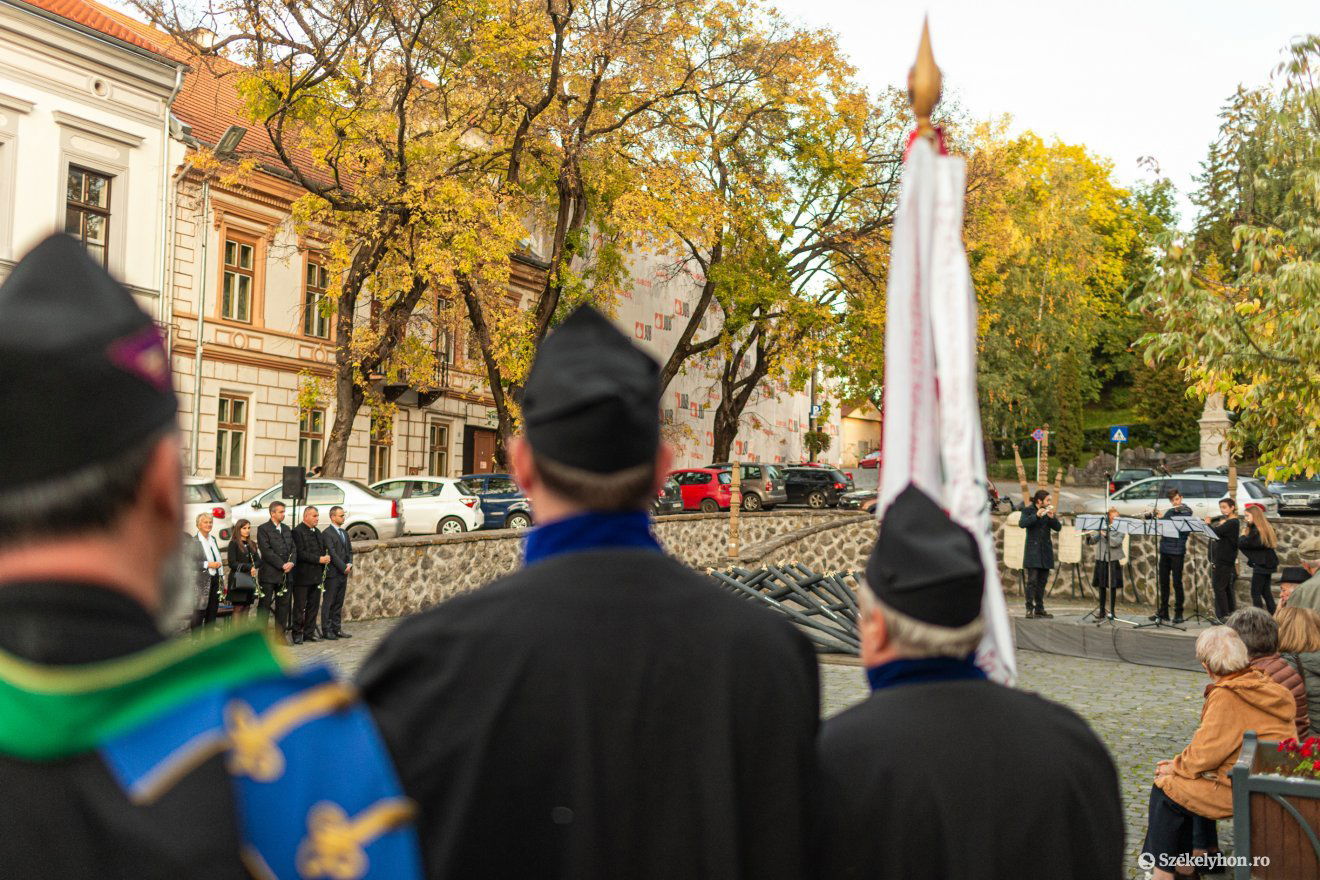 •  Fotó: Erdély Bálint Előd