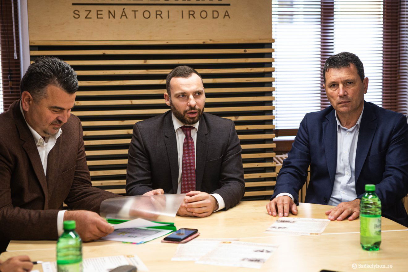 Magasabb színvonalúvá, térségi eseménnyé szeretnék alakítani a megemlékezést – hangzott el az azt beharangozó sajtóeseményen •  Fotó: Erdély Bálint Előd