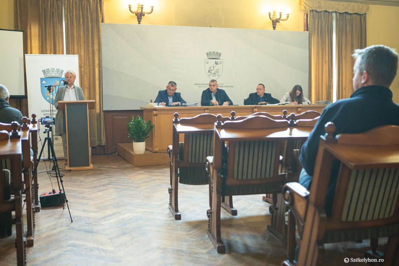 •  Fotó: Erdély Bálint Előd