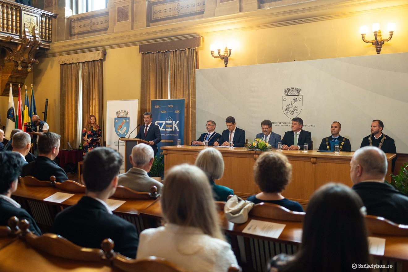 •  Fotó: Erdély Bálint Előd
