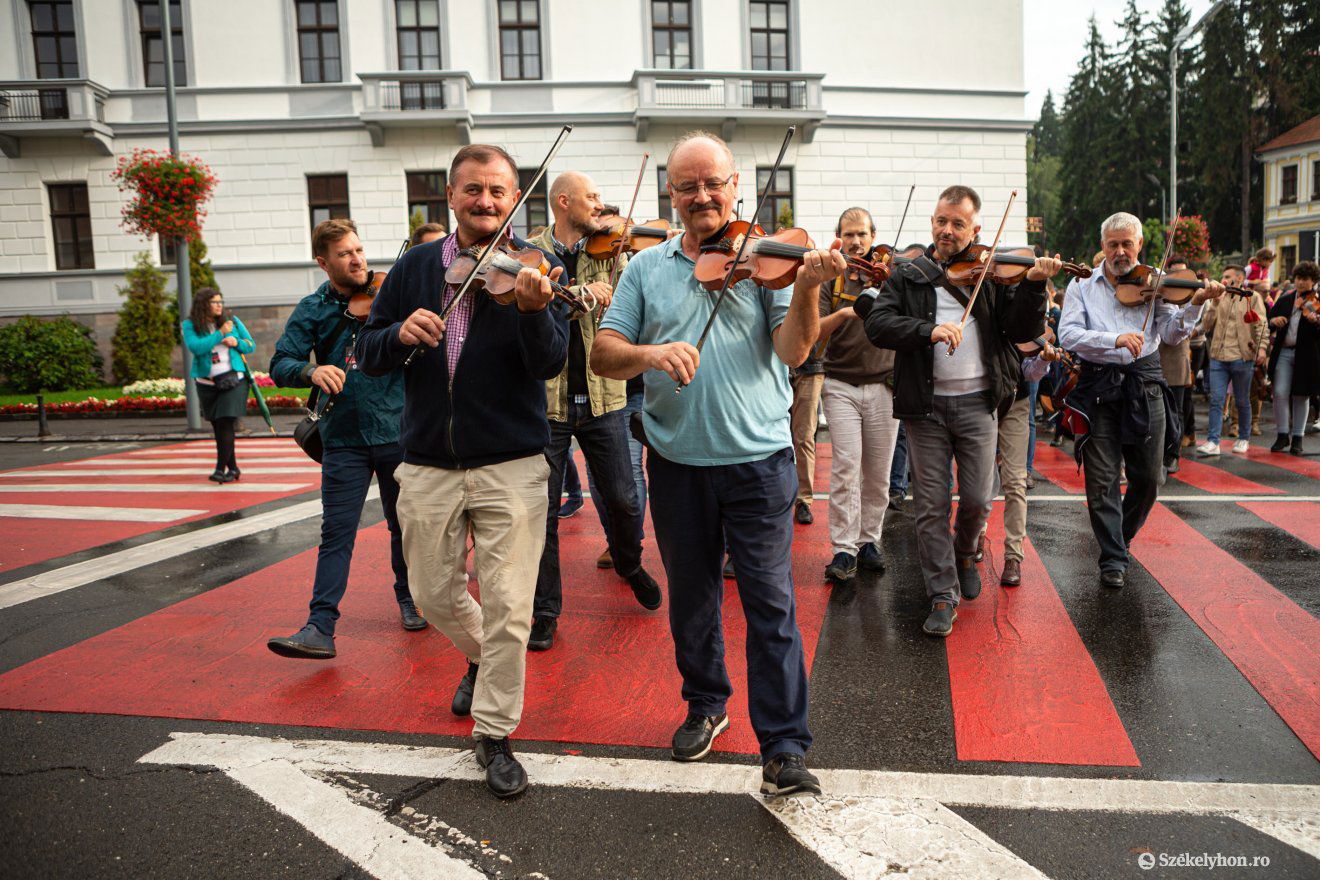 •  Fotó: Erdély Bálint Előd