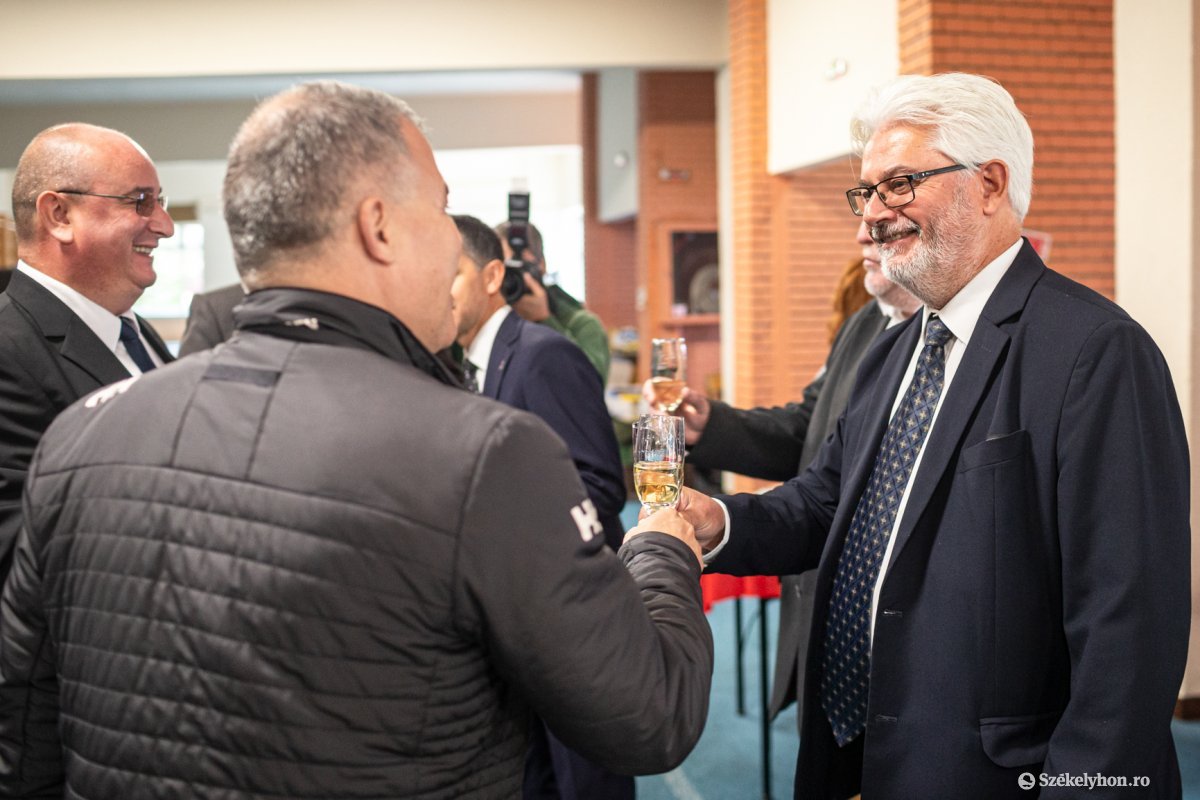 &bullet;  Fotó: Erdély Bálint Előd