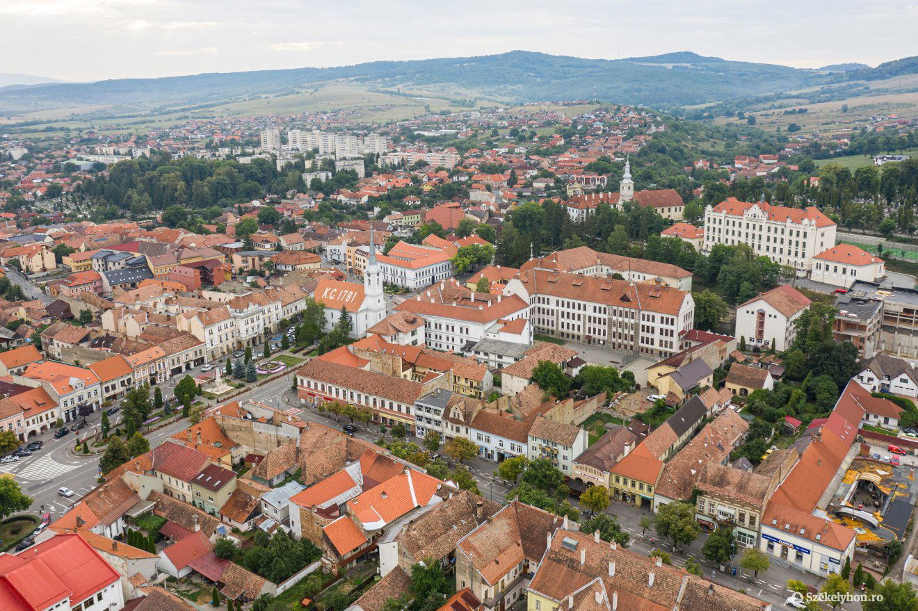 •  Fotó: Erdély Bálint Előd