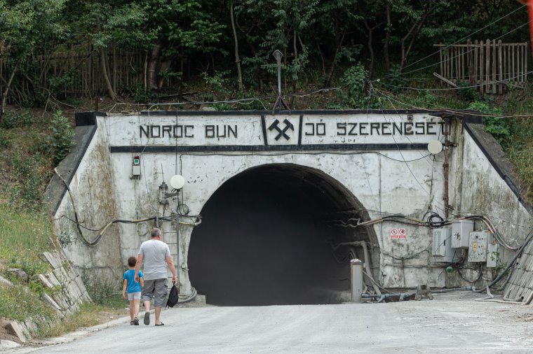 Biztonsági okokból bezárták a parajdi sóbányát