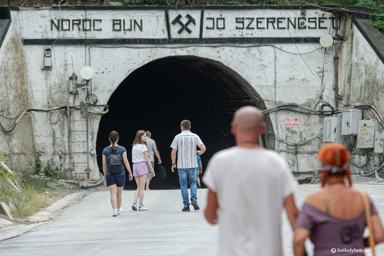 Az egyhetes őszi vakáció idején hosszabbított programmal működnek •  Fotó: Erdély Bálint Előd