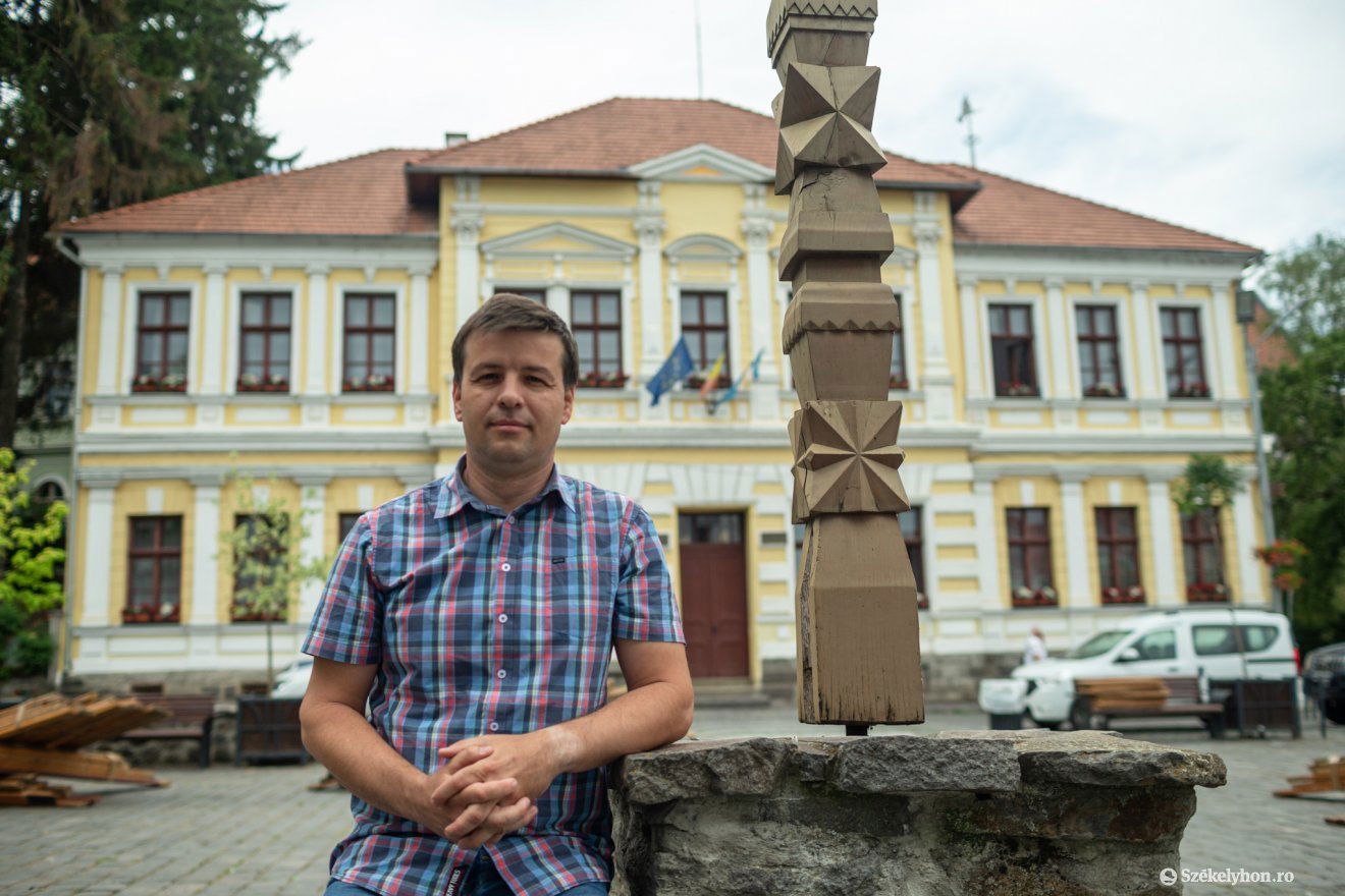 Székely Gyula, a Benedek Elek Pedagógiai Líceum igazgatója •  Fotó: Erdély Bálint Előd