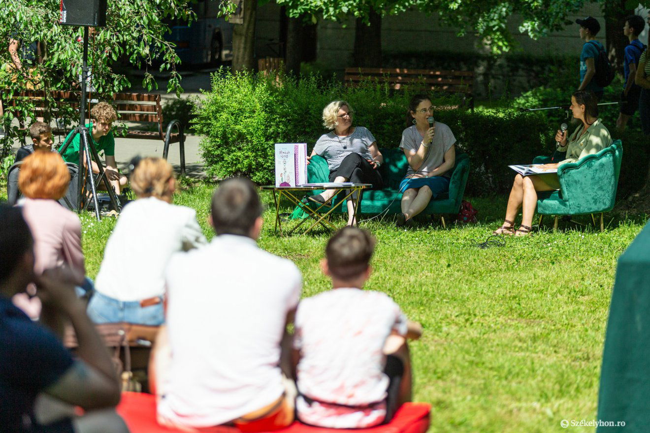 &bullet;  Fotó: Erdély Bálint Előd