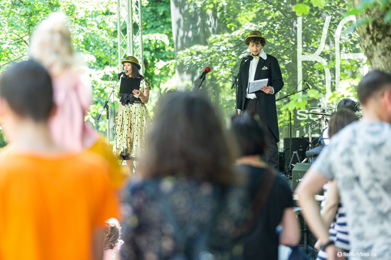 &bullet;  Fotó: Erdély Bálint Előd