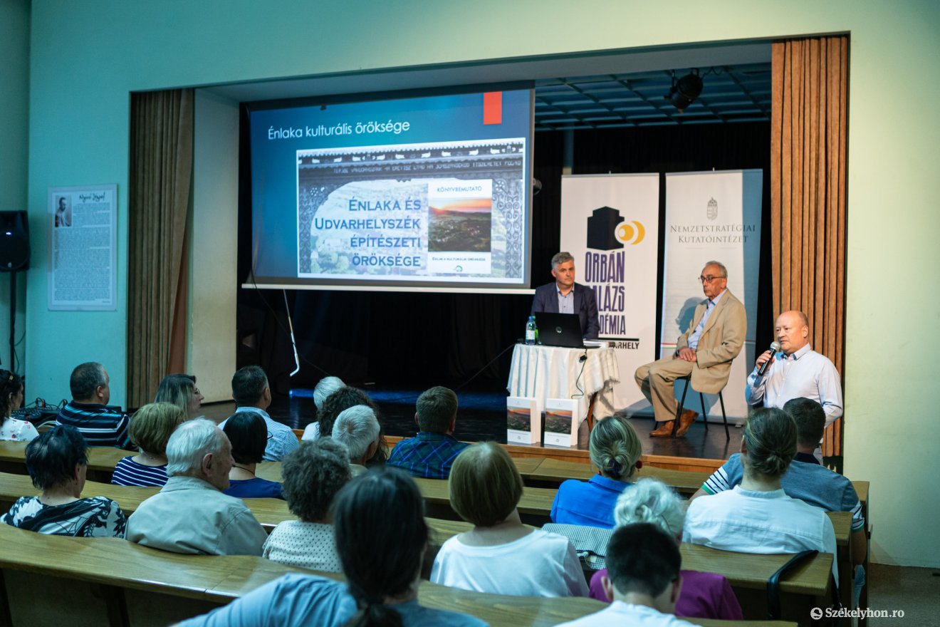 •  Fotó: Erdély Bálint Előd
