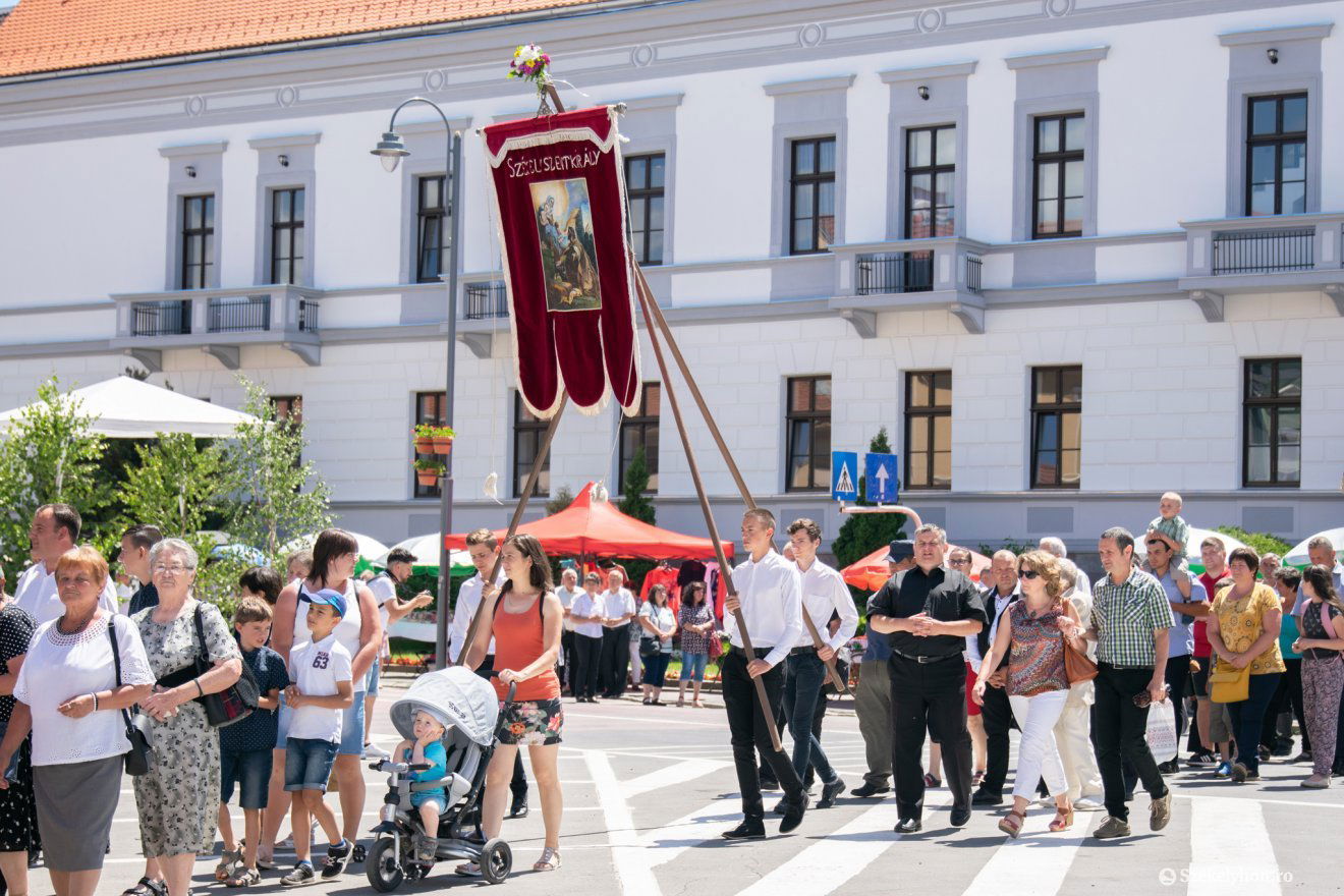 •  Fotó: László Ildikó