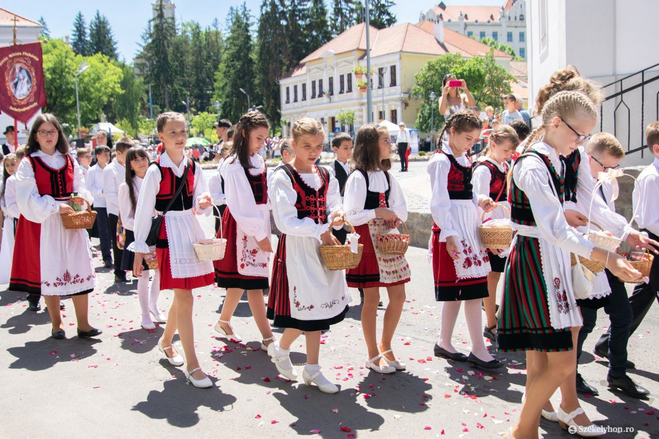 •  Fotó: László Ildikó