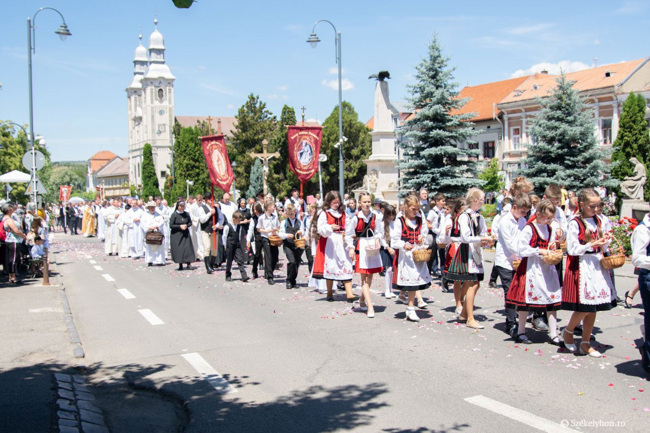 •  Fotó: László Ildikó