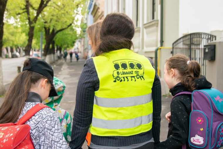 Indulnak a Lábbuszok Székelyudvarhelyen is, önkéntes sofőröket keresnek