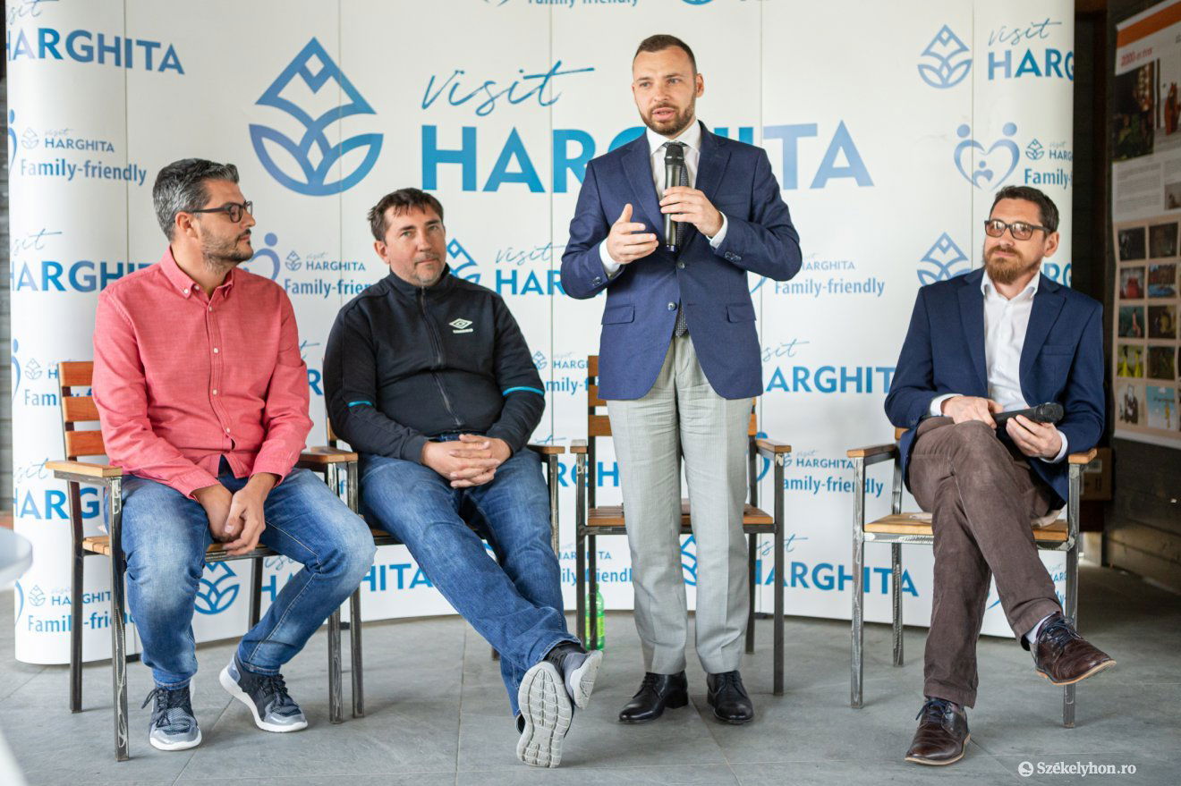 •  Fotó: Erdély Bálint Előd