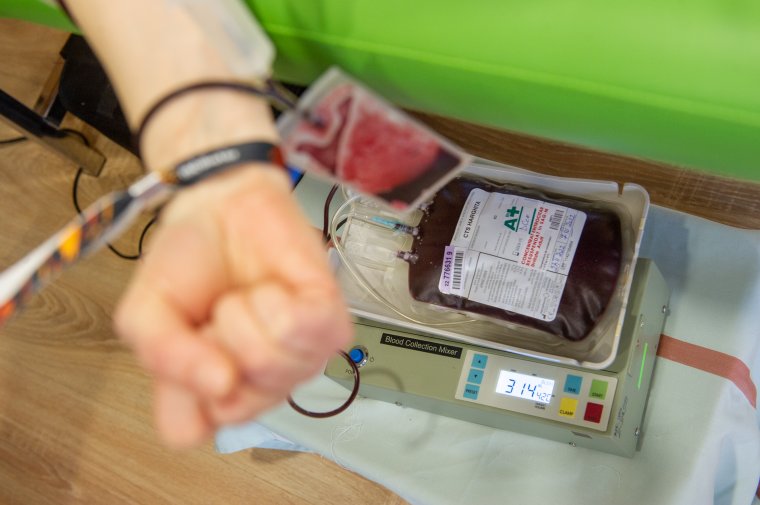 Számos veszélyt rejt magában, hogy „jó üzletté” vált a véradás