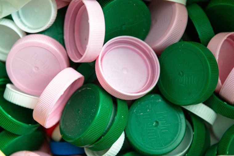 Szuperférgek segíthetnek a műanyagok lebontásában