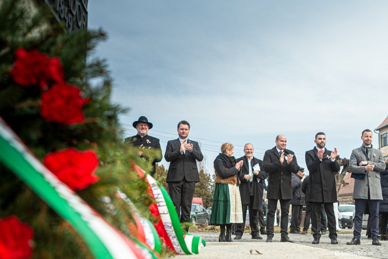 •  Fotó: Erdély Bálint Előd