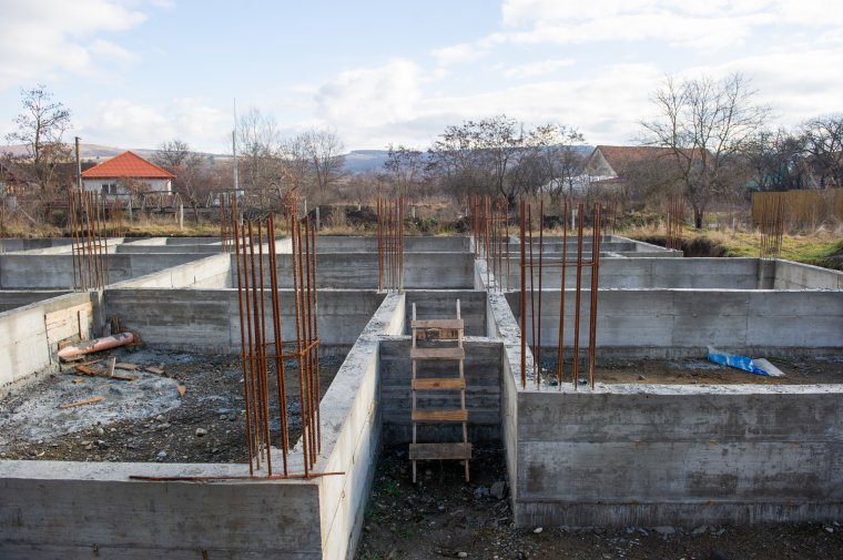Megálltak az alapnál, tavasszal folytatják