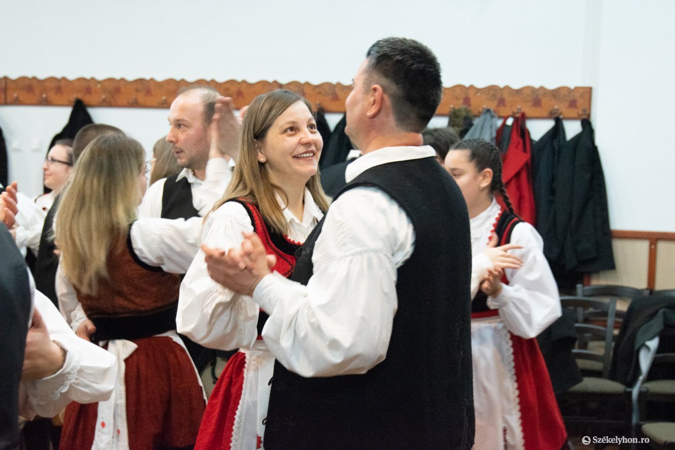 •  Fotó: László Ildikó