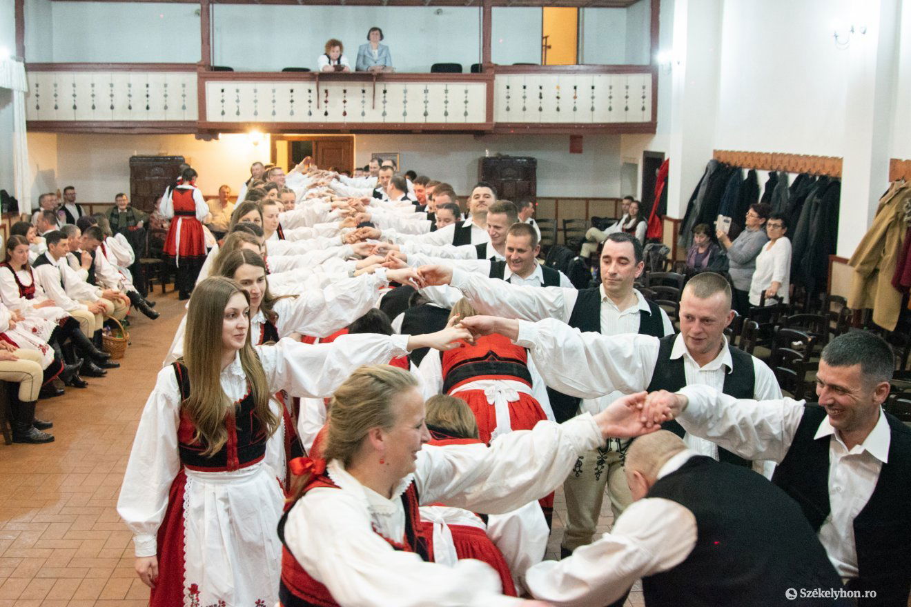 •  Fotó: László Ildikó