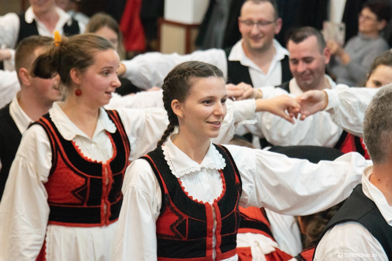 •  Fotó: László Ildikó