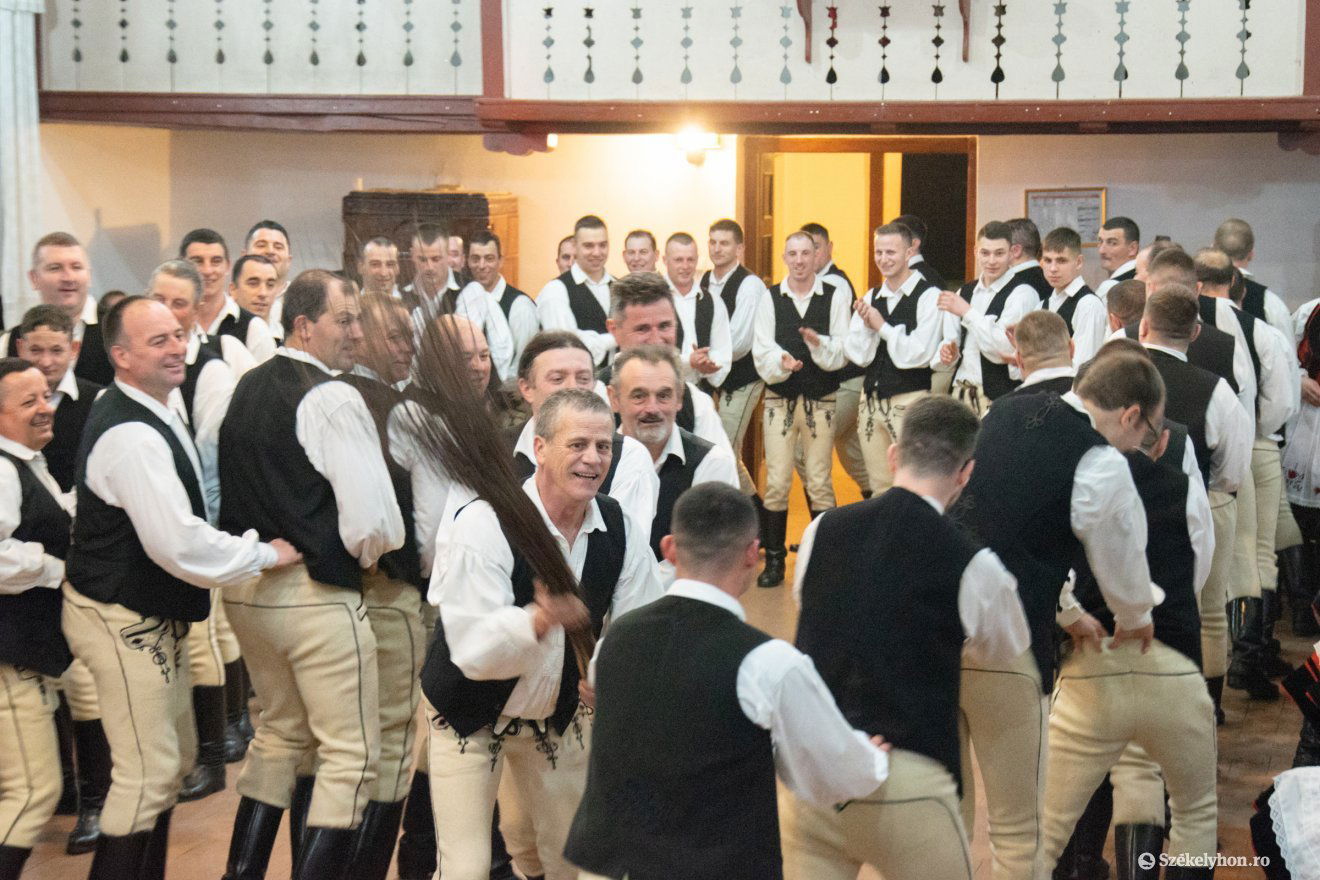 •  Fotó: László Ildikó