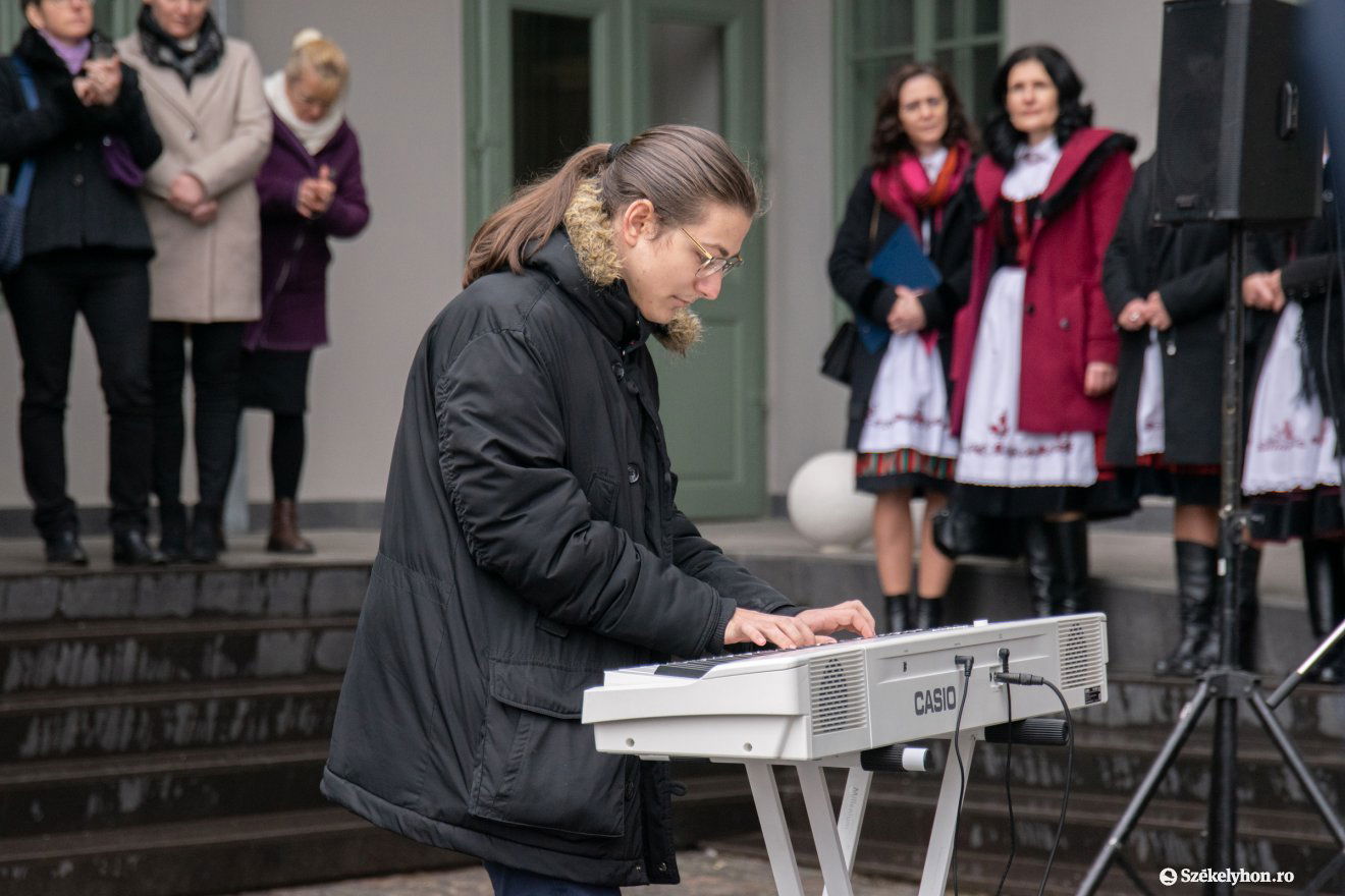 •  Fotó: László Ildikó