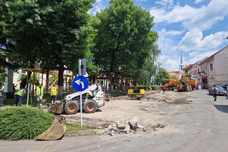 Járdajavítás kezdődött Székelyudvarhely központjában