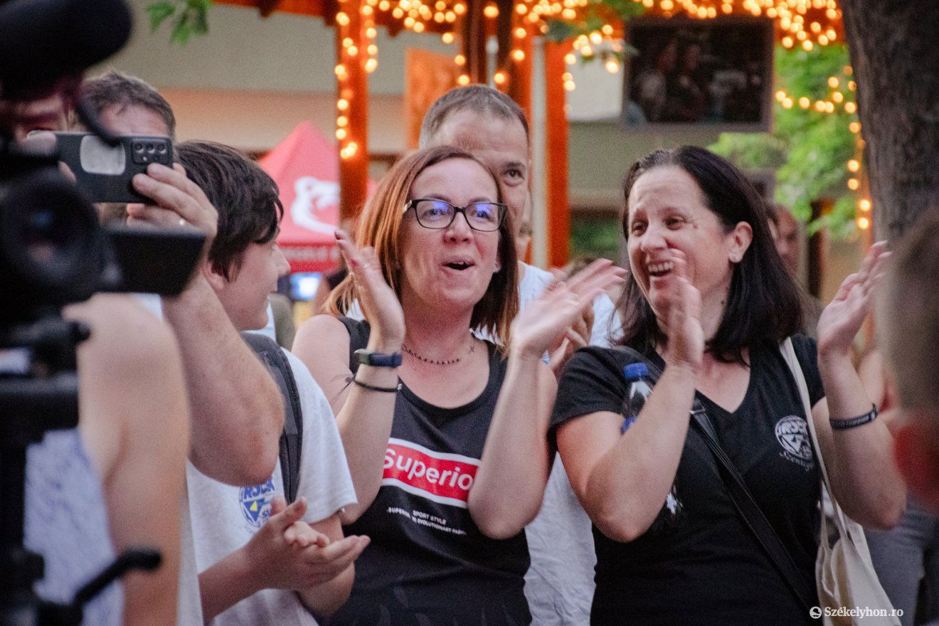 •  Fotó: László Ildikó