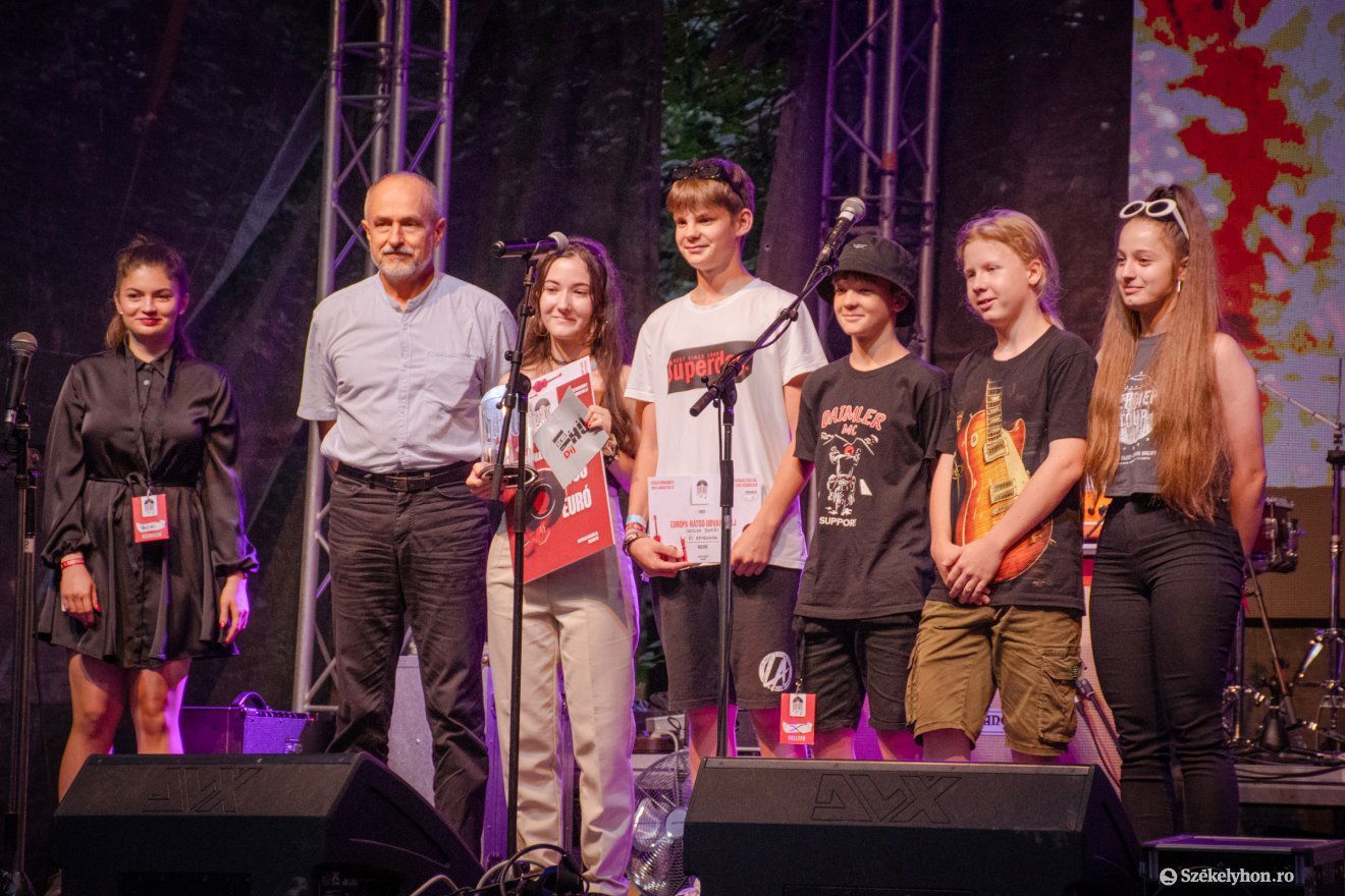 •  Fotó: László Ildikó