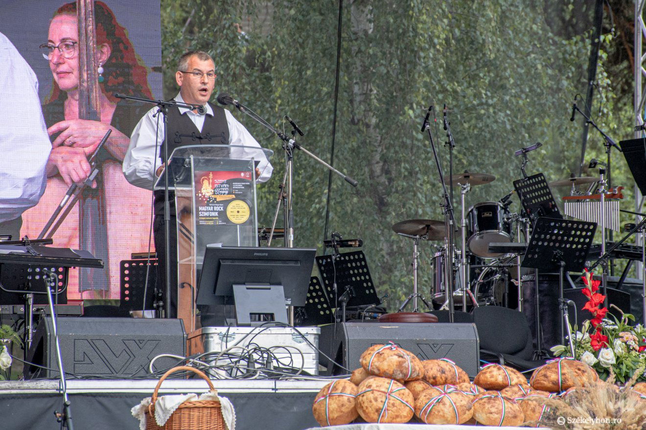 •  Fotó: László Ildikó