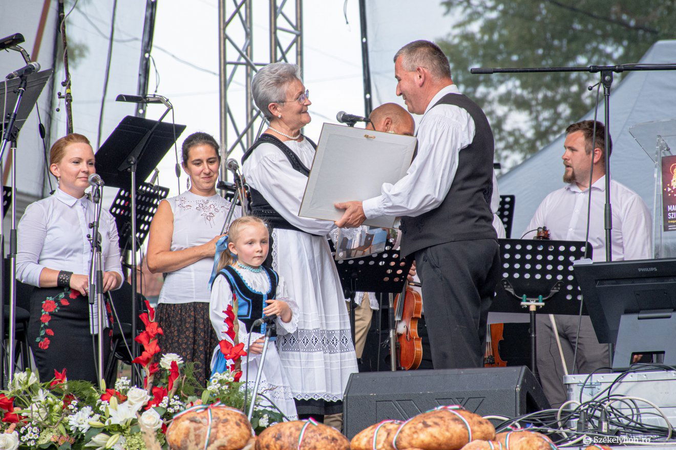 •  Fotó: László Ildikó