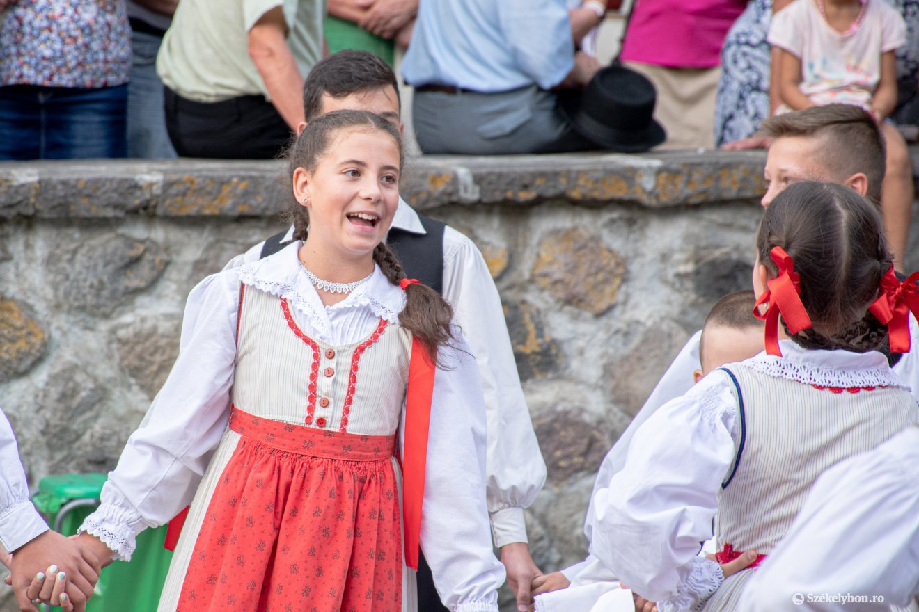•  Fotó: László Ildikó