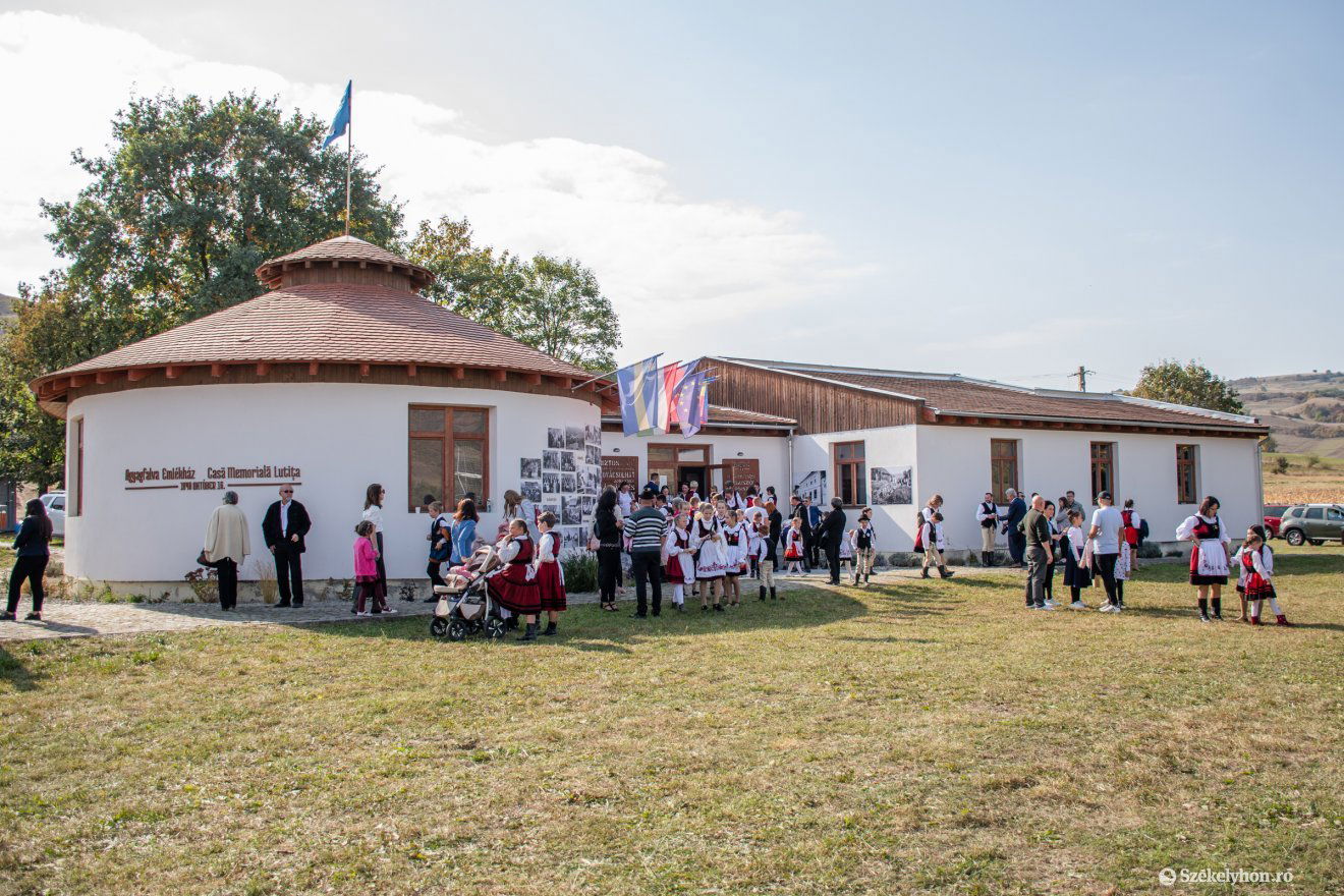 •  Fotó: László Ildikó