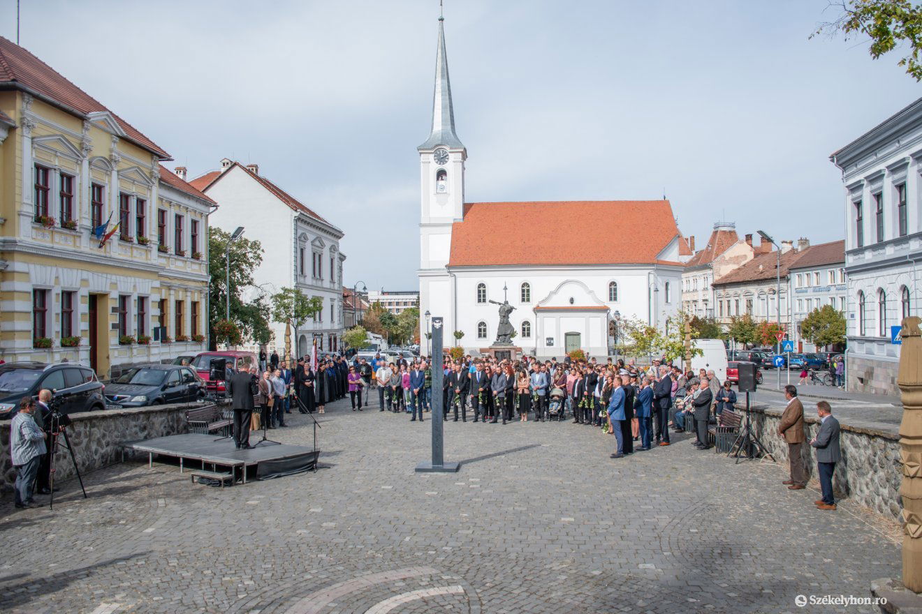 •  Fotó: László Ildikó