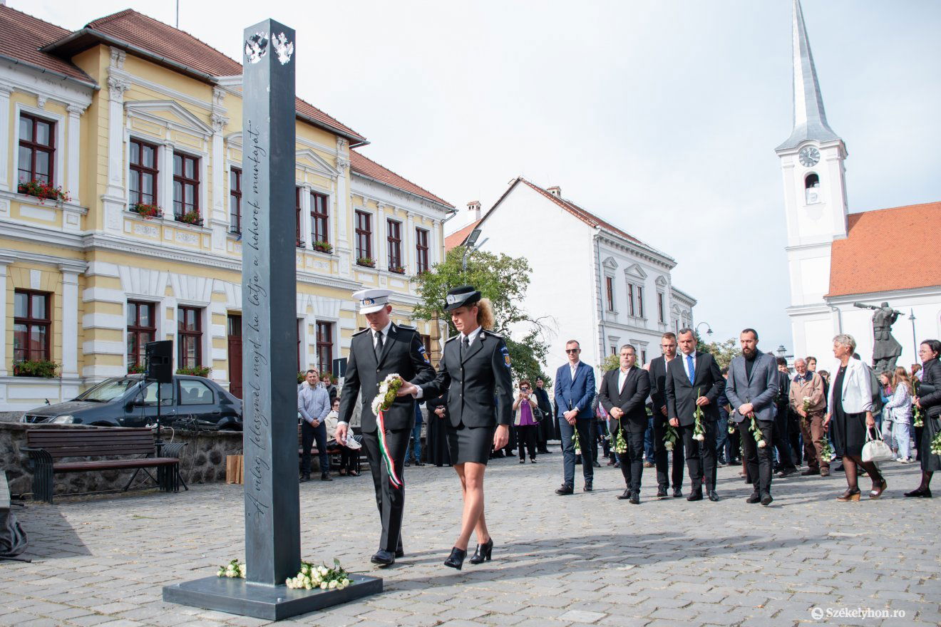 •  Fotó: László Ildikó