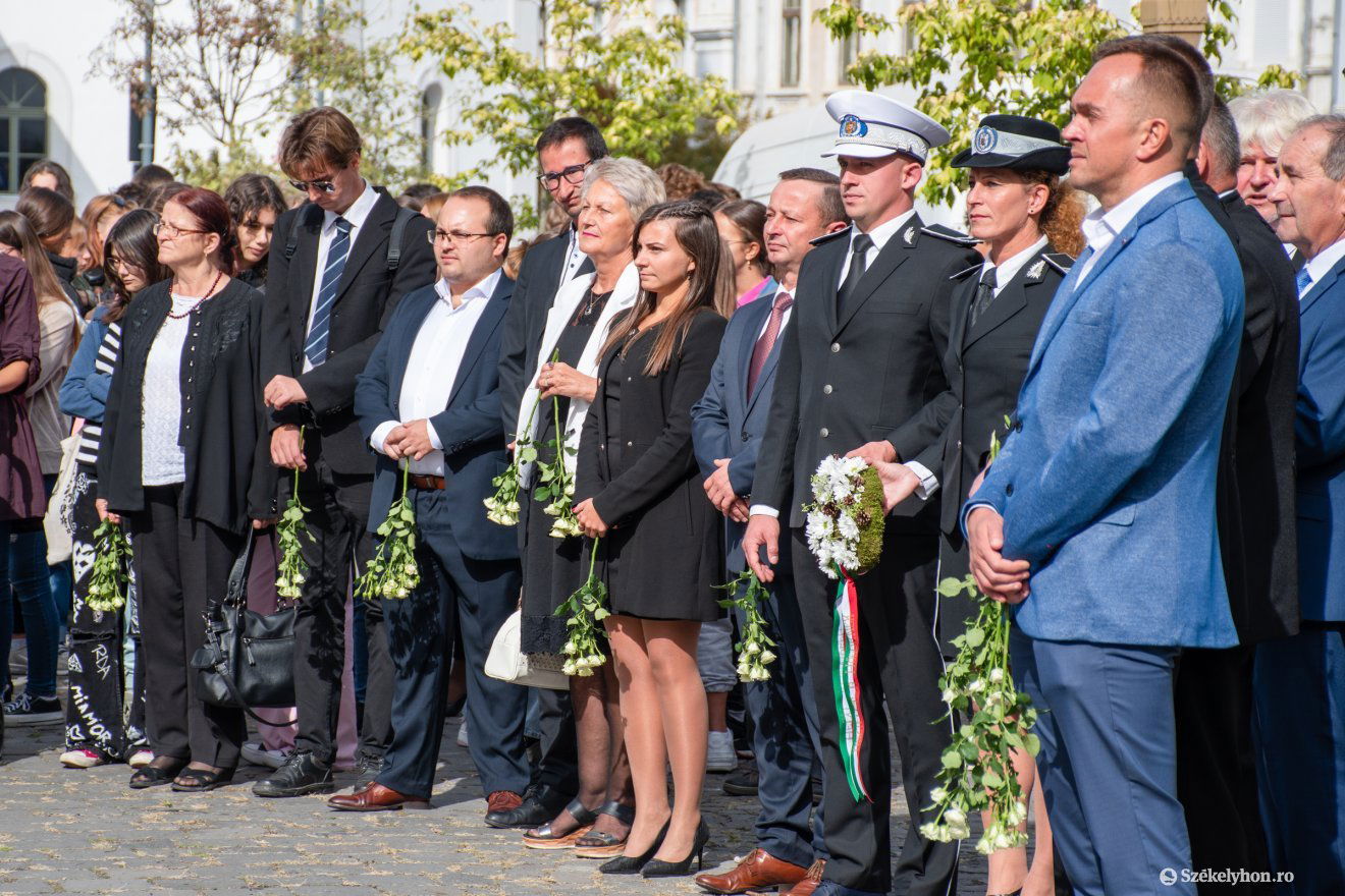 •  Fotó: László Ildikó