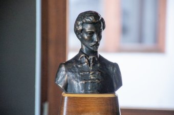 Vers- és dalszövegíró pályázat fiataloknak