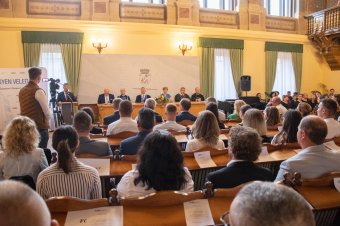 Tanévnyitó a SZÉK-en: tudáselőnyre kell szert tennünk