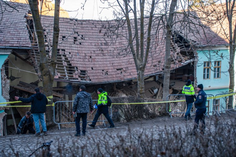 Őrizetbe vették a székelyudvarhelyi bentlakásnál munkálatokat végző cég vezetőjét