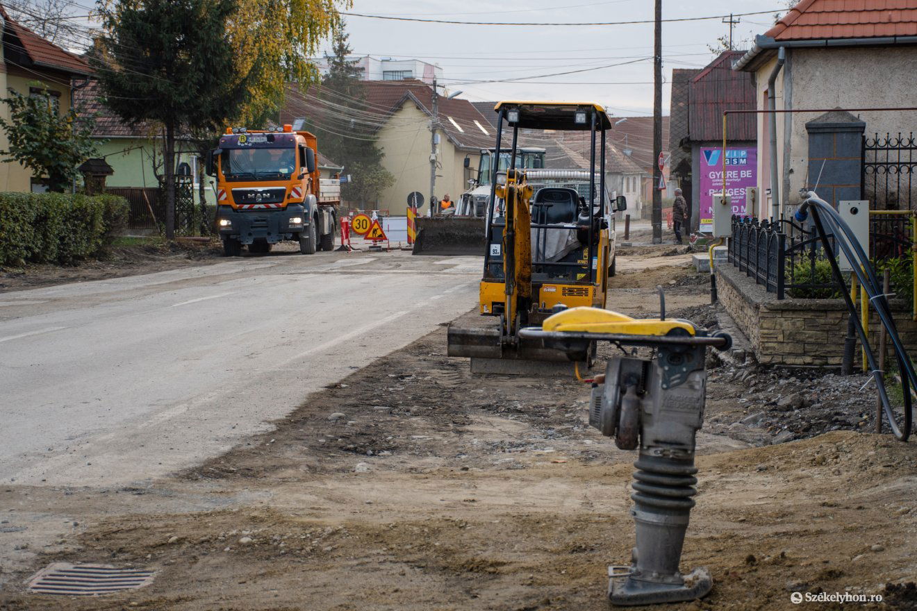 &bullet;  Fotó: László Ildikó