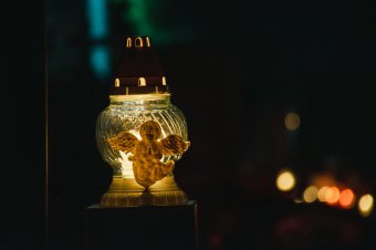 Ekkor kezdődnek mindenszentek ünnepén a szertartások a székelyudvarhelyi temetőkben